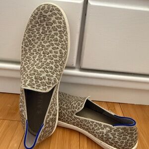 Rothy’s Slip-Ons in Beige Leopard Print